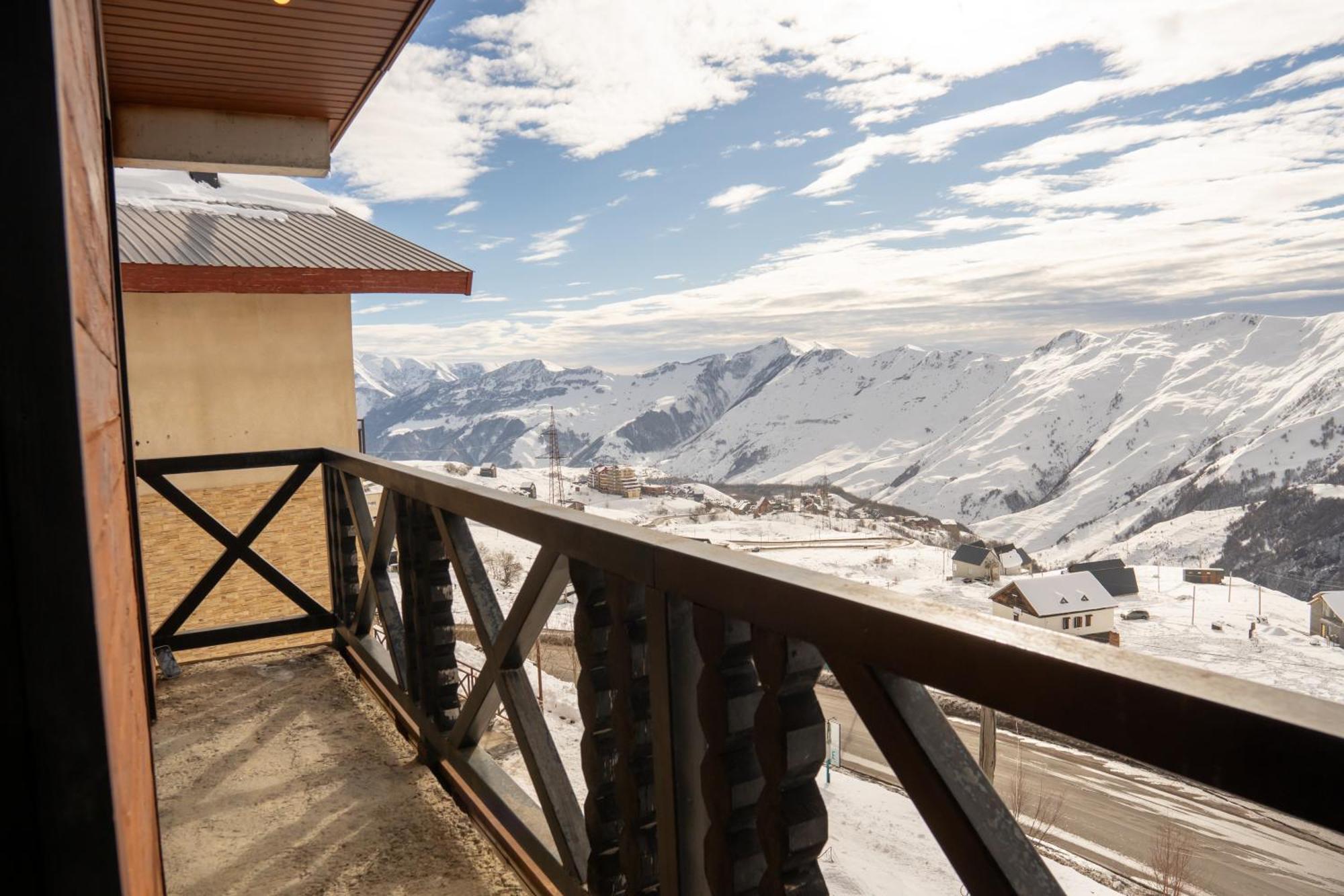 Mountain Dream House Apartment Gudauri Exterior photo